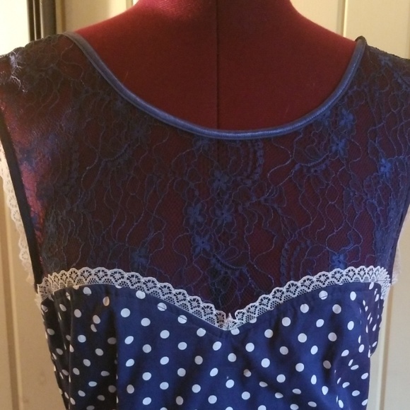 Polka dot dress with tulle petticoat - Picture 3 of 5